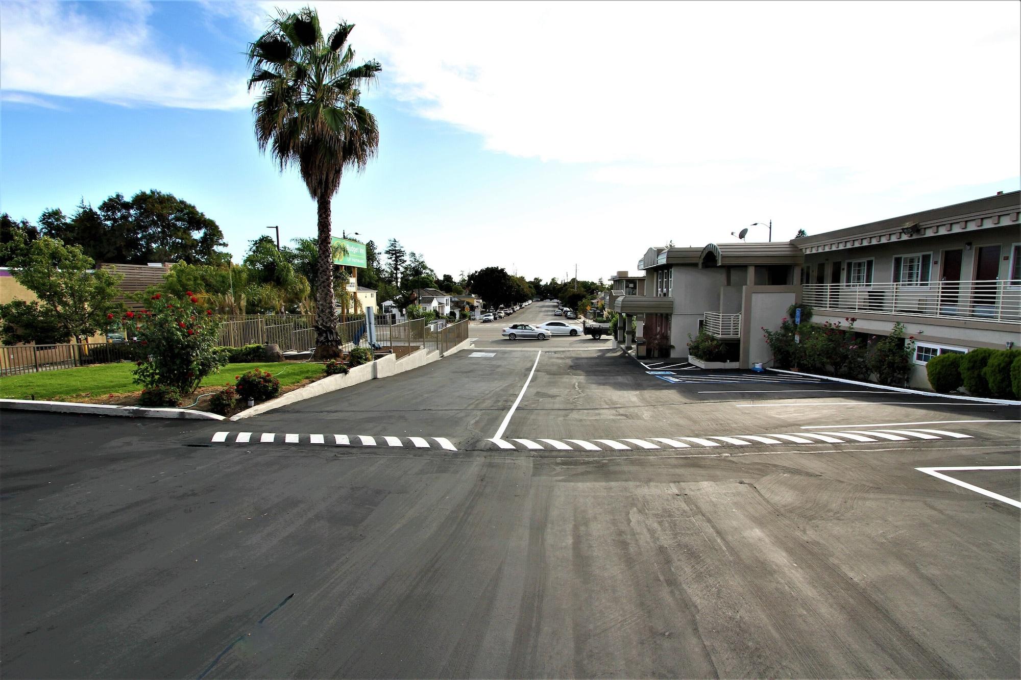 Budget Inn Of Hayward Exterior foto